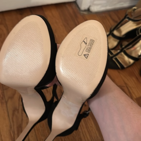 Zara Basic Black pumps - Picture 6 of 7